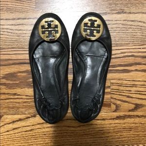 Tory Burch reva black flats